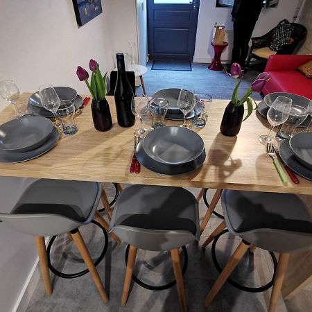 טור Maison De Ville Au Coeur Du Quartier Historique מראה חיצוני תמונה