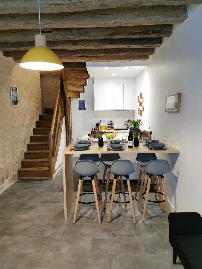 טור Maison De Ville Au Coeur Du Quartier Historique מראה חיצוני תמונה