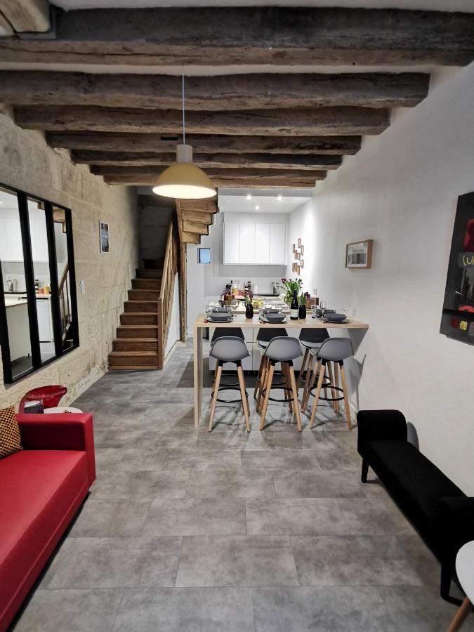 טור Maison De Ville Au Coeur Du Quartier Historique מראה חיצוני תמונה
