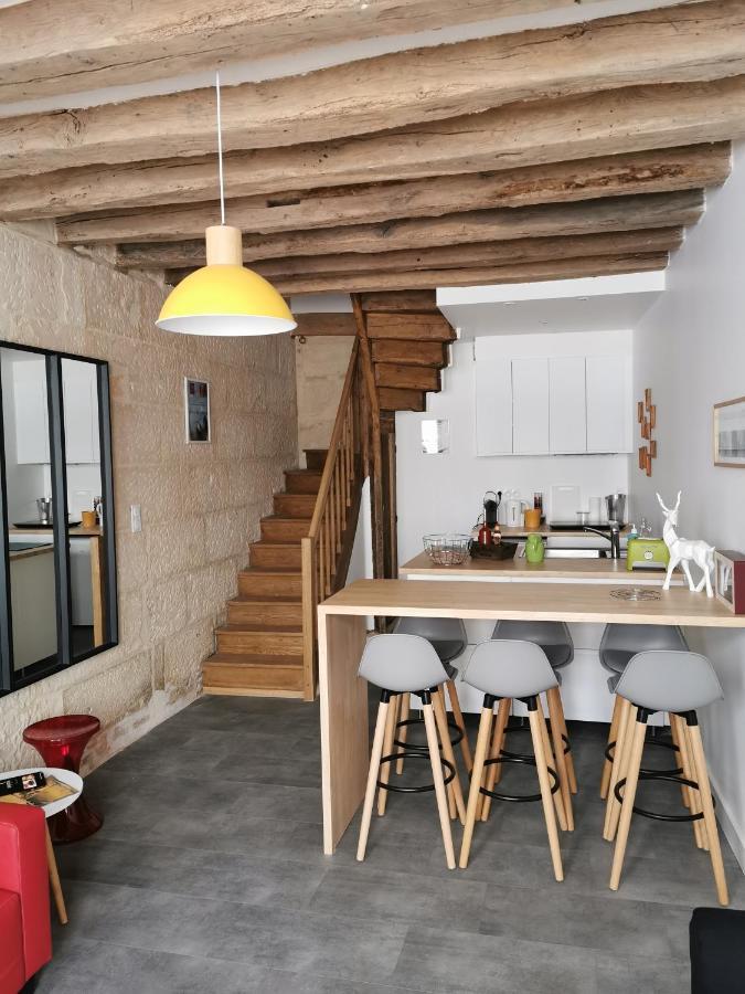 טור Maison De Ville Au Coeur Du Quartier Historique מראה חיצוני תמונה