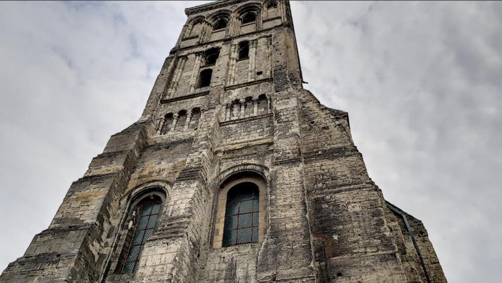 טור Maison De Ville Au Coeur Du Quartier Historique מראה חיצוני תמונה